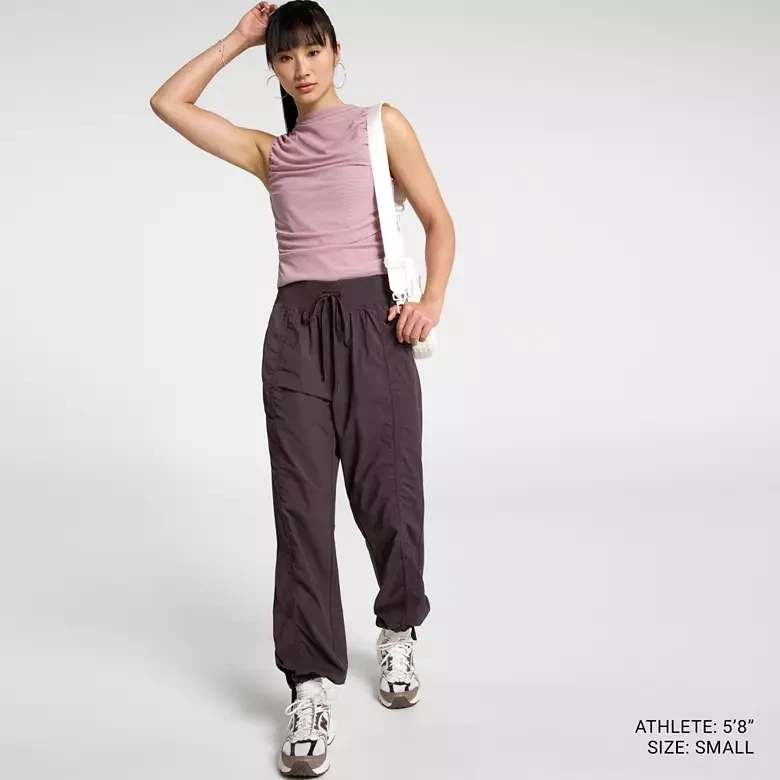 CALIA Women's Effortless Nyluxe Straight Cinch Pant