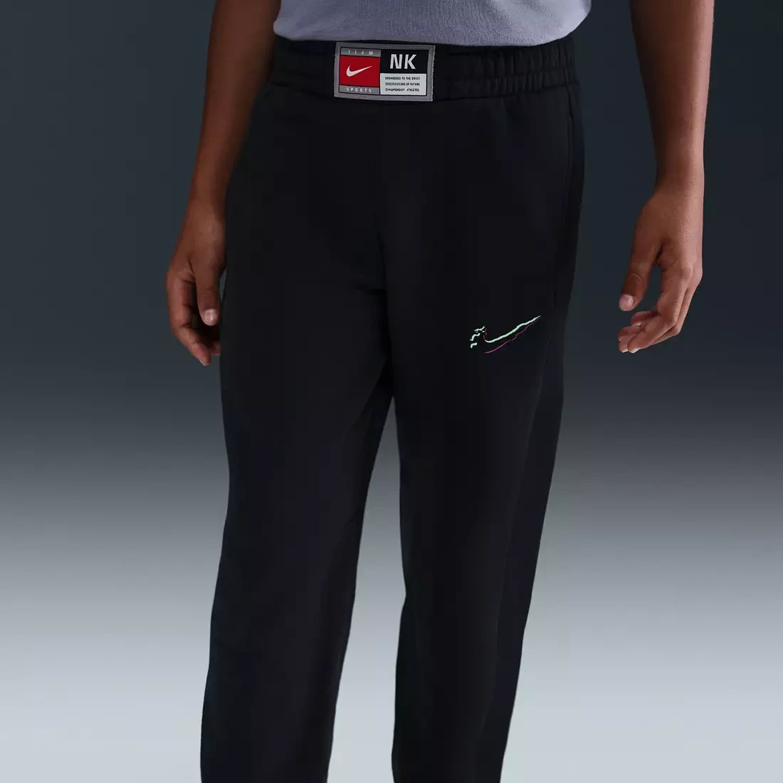 Nike Kids' Culture of Basketball Glitch Fleece Pants